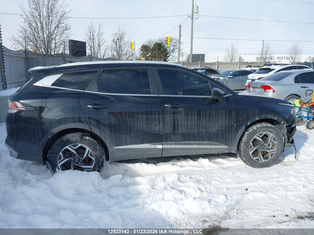 KNDPUCDF8R7275493 KIA Sportage Lx/x-line
