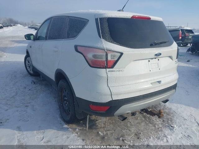 12523155 :رقم المزاد ، 1FMCU9GD8HUC90602 vin ، 2017 Ford Escape Se مزاد بيع