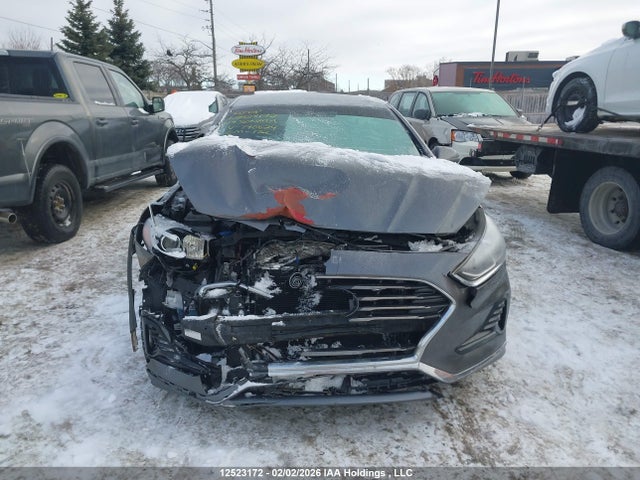 Hyundai Sonata Essential 2019 5NPE24AF4KH790824 Image 12