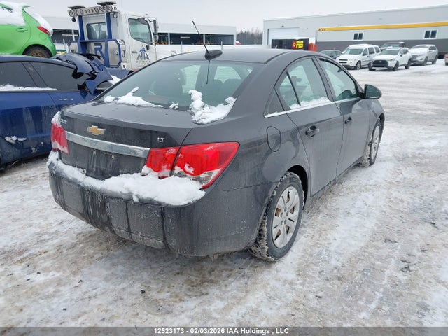 1G1PE5SB6G7130855 Chevrolet Cruze Limited 1lt