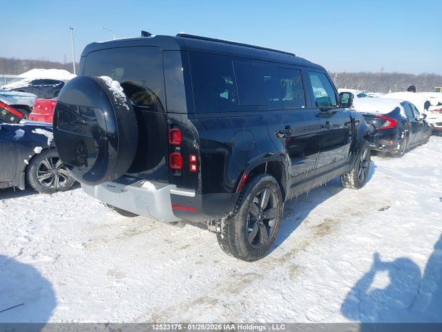 SALEJ7EX0S2404367 Land Rover Defender 110 P300 S