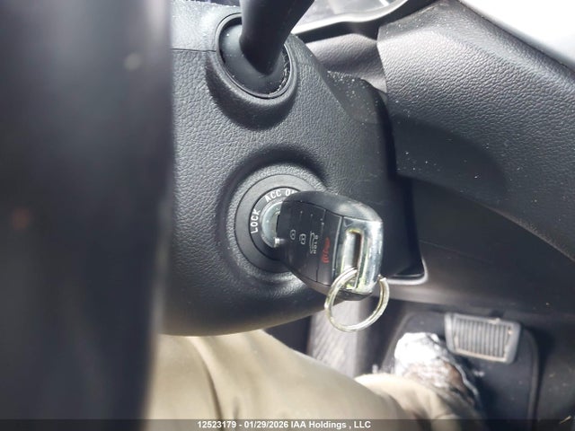 KNAHT8A35E7014067 KIA Rondo Lx