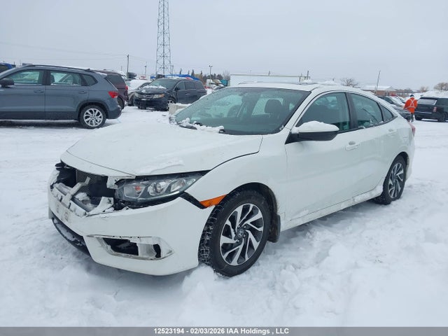 Honda CIVIC EX 2016 2HGFC2F74GH018297 Image 2