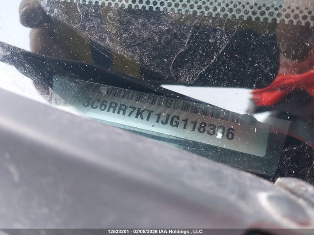 3C6RR7KT1JG118396 RAM 1500 St