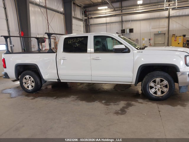 3GTU2MEC8JG323067 GMC Sierra K1500 Sle