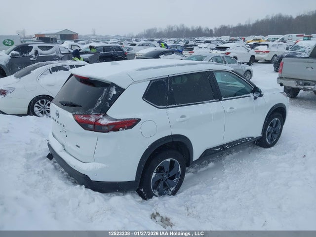 JN8BT3BBXSW161671 Nissan Rogue Sv/rc