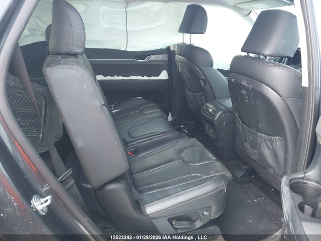 KM8R3DHE5LU060810 Hyundai Palisade Luxury 8-passenger Seating