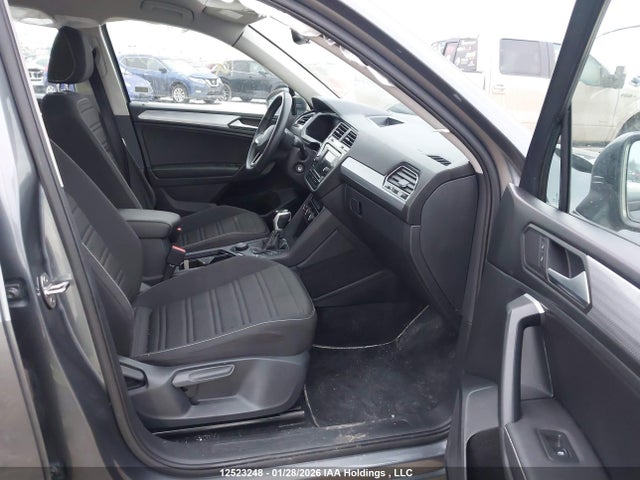 3VVFB7AX7RM043111 Volkswagen Tiguan Trendline
