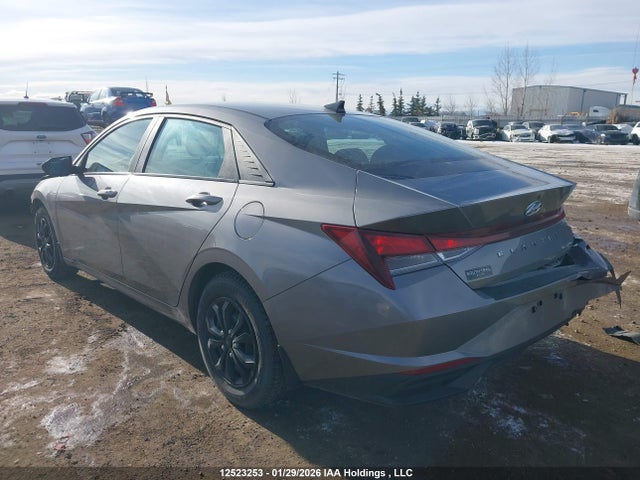 KMHLM4AG3PU605956 Hyundai ELANTRA SEL