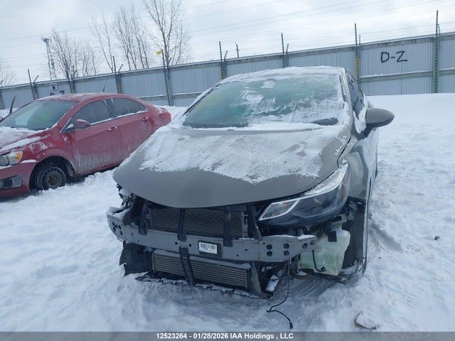 1G1BE5SM7H7174814 Chevrolet Cruze Lt Auto