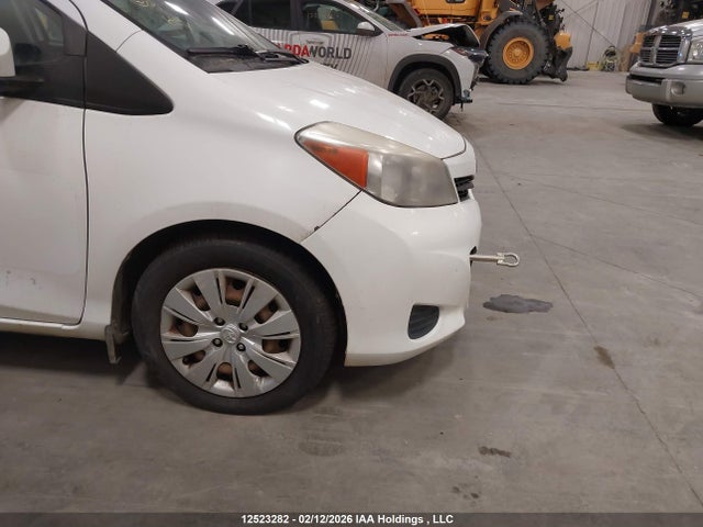 VNKKTUD39EA002690 Toyota Yaris