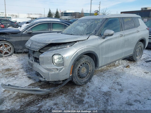 Auction sale of the 2022 Mitsubishi Outlander Le/le Premium/se/sel, vin: JA4J4UA85NZ611918, lot number: 12523301
