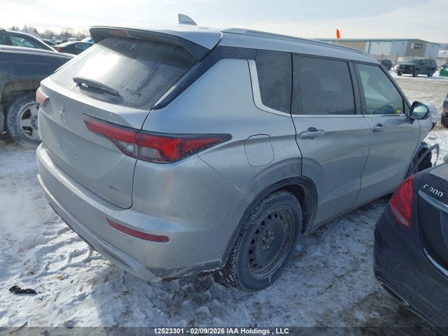 Auction sale of the 2022 Mitsubishi Outlander Le/le Premium/se/sel, vin: JA4J4UA85NZ611918, lot number: 12523301