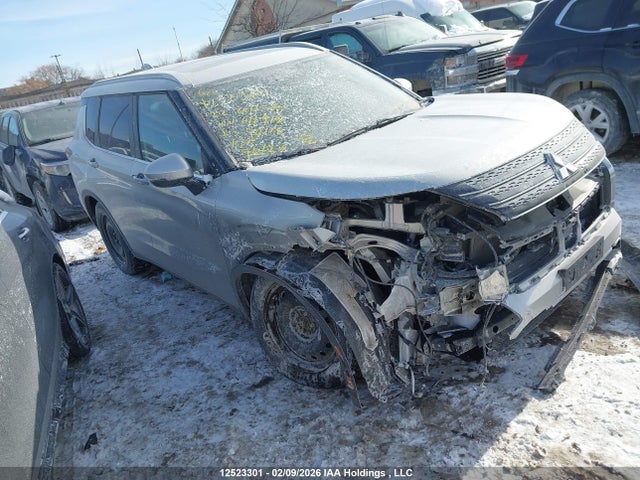 Auction sale of the 2022 Mitsubishi Outlander Le/le Premium/se/sel, vin: JA4J4UA85NZ611918, lot number: 12523301