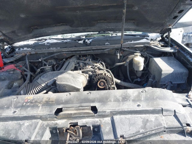 12523327 :رقم المزاد ، 1GNSKKE30BR367245 vin ، 2011 Chevrolet Suburban 1500 Ltz مزاد بيع