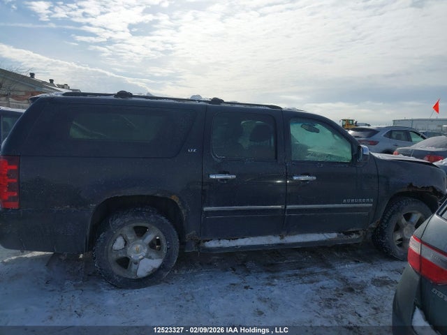 12523327 :رقم المزاد ، 1GNSKKE30BR367245 vin ، 2011 Chevrolet Suburban 1500 Ltz مزاد بيع