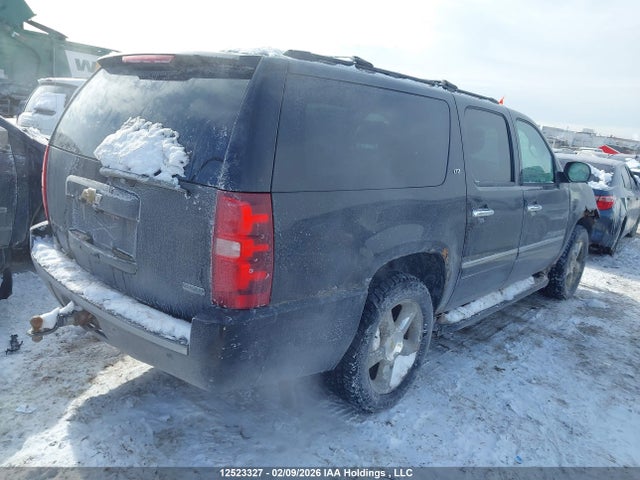 12523327 :رقم المزاد ، 1GNSKKE30BR367245 vin ، 2011 Chevrolet Suburban 1500 Ltz مزاد بيع