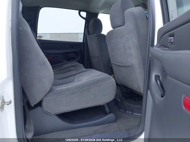 12523335 :رقم المزاد ، 1GCHK23DX7F176732 vin ، 2007 Chevrolet Silverado K2500 Heavy Duty مزاد بيع