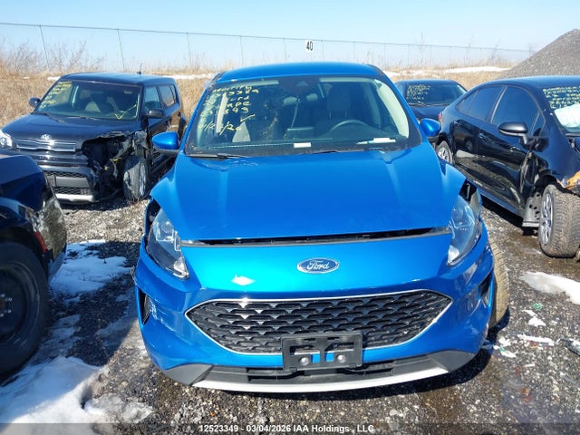 1FMCU9G62LUB35893 Ford ESCAPE SE