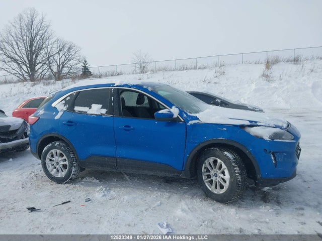 1FMCU9G62LUB35893 Ford ESCAPE SE