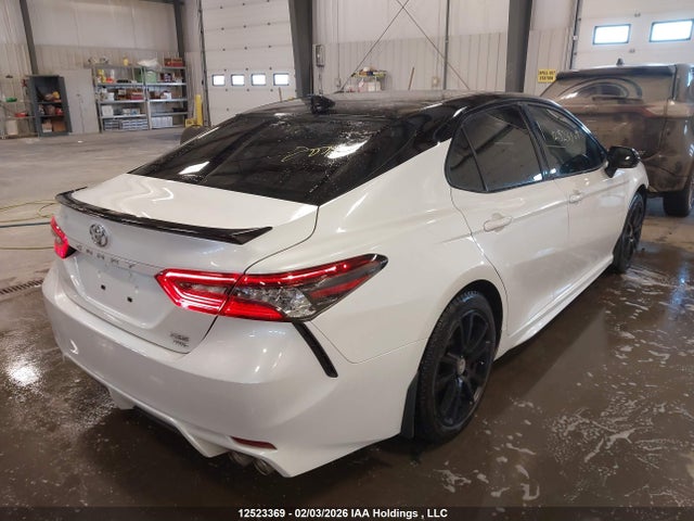 4T1K61BK1NU068413 Toyota CAMRY XSE