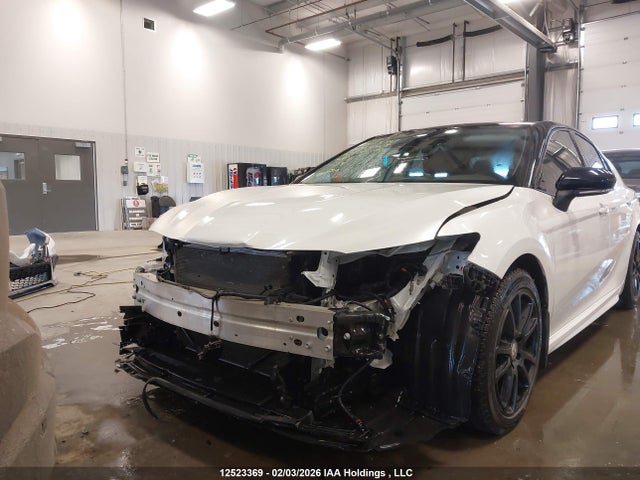 4T1K61BK1NU068413 Toyota CAMRY XSE