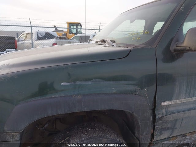 12523377 :رقم المزاد ، 1GTHK29U64E297055 vin ، 2004 Gmc Sierra K2500 Heavy Duty مزاد بيع