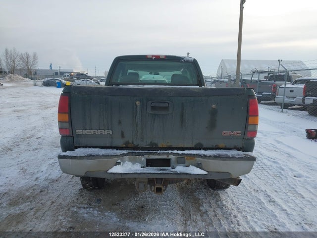12523377 :رقم المزاد ، 1GTHK29U64E297055 vin ، 2004 Gmc Sierra K2500 Heavy Duty مزاد بيع