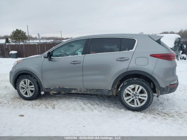 12523384 :رقم المزاد ، KNDPMCAC0L7726305 vin ، 2020 Kia Sportage Lx مزاد بيع