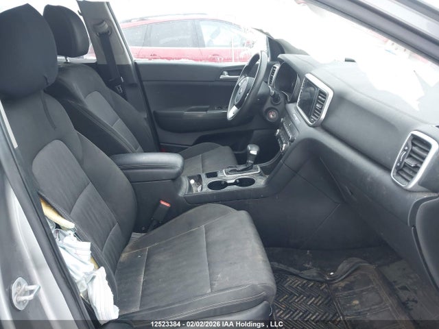 12523384 :رقم المزاد ، KNDPMCAC0L7726305 vin ، 2020 Kia Sportage Lx مزاد بيع