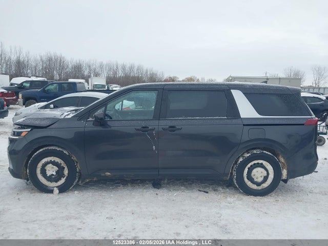 KNDNB5H37P6246966 KIA Carnival Lx/lx+