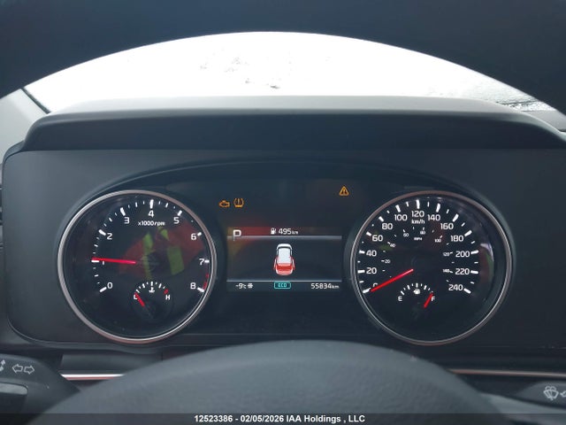 KNDNB5H37P6246966 KIA Carnival Lx/lx+