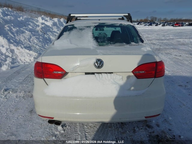 2013 Volkswagen Jetta S მანქანა იყიდება აუქციონზე, vin: 3VW2K7AJ3DM426039, აუქციონის ნომერი: 12523399