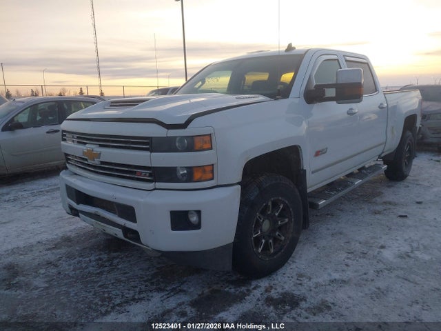 1GC4K0CYXJF284622 Chevrolet Silverado 3500hd Ltz