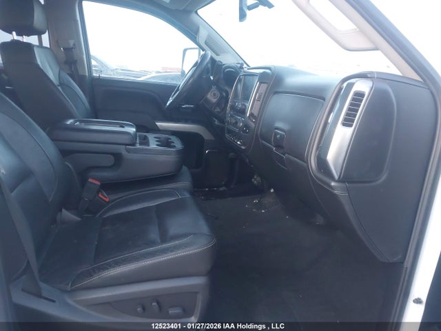 1GC4K0CYXJF284622 Chevrolet Silverado 3500hd Ltz