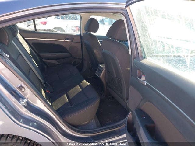 KMHD84LF4HU421897 Hyundai ELANTRA GL