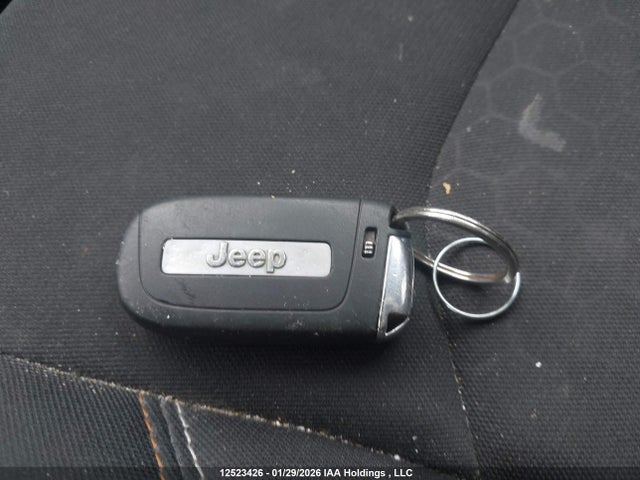 3C4NJCAB0HT632659 Jeep New Compass Sport