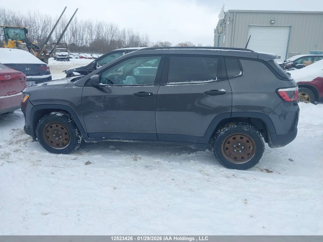 3C4NJCAB0HT632659 Jeep New Compass Sport