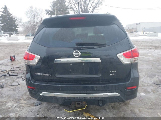 Продажа на аукционе авто 2015 Nissan Pathfinder, vin: 5N1AR2MM2FC687357, номер лота: 12523430