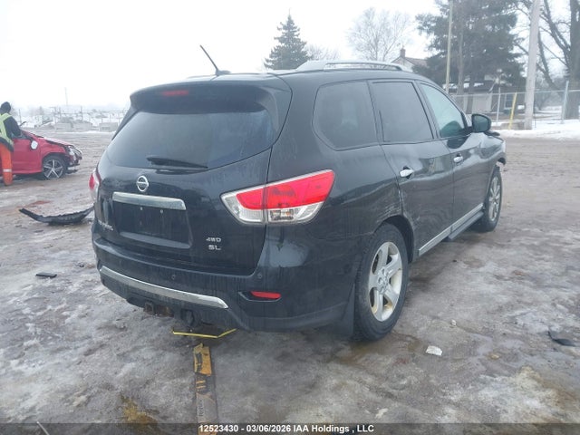Продажа на аукционе авто 2015 Nissan Pathfinder, vin: 5N1AR2MM2FC687357, номер лота: 12523430