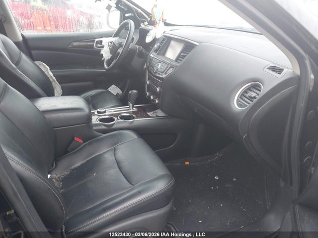 Продажа на аукционе авто 2015 Nissan Pathfinder, vin: 5N1AR2MM2FC687357, номер лота: 12523430