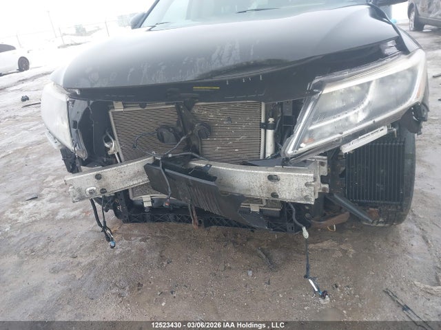 Продажа на аукционе авто 2015 Nissan Pathfinder, vin: 5N1AR2MM2FC687357, номер лота: 12523430