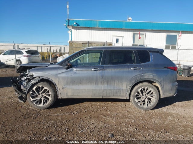 JA4J4VA80RZ606394 Mitsubishi Outlander Se/black Edition/ralliart
