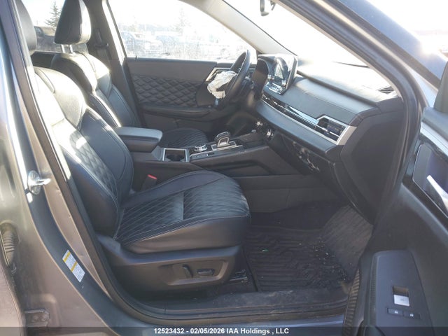 JA4J4VA80RZ606394 Mitsubishi Outlander Se/black Edition/ralliart