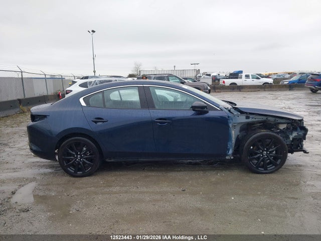 JM1BPBDY8R1658754 Mazda 3 Gt
