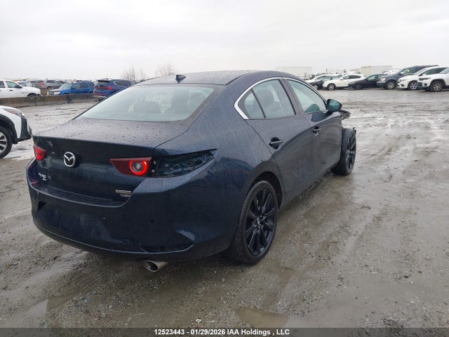 JM1BPBDY8R1658754 Mazda 3 Gt