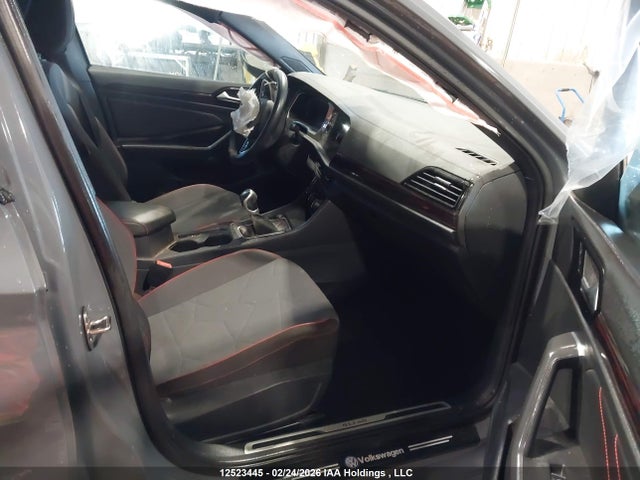 3VW8T7BU6RM017413 Volkswagen Jetta 40th Anniversary