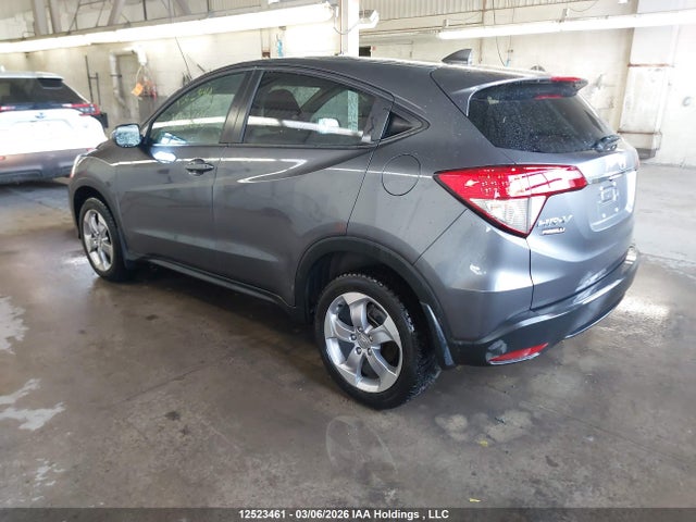 3CZRU6H30MM103686 Honda HR-V LX