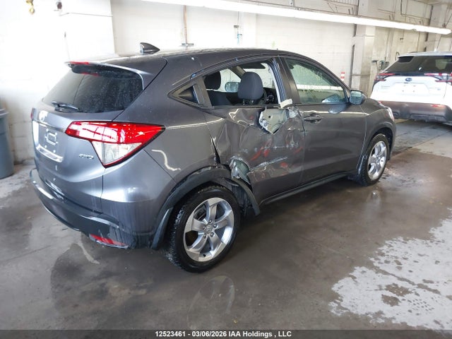 3CZRU6H30MM103686 Honda HR-V LX