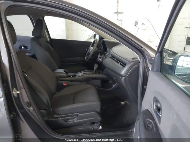 3CZRU6H30MM103686 Honda HR-V LX